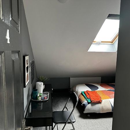 6D Hosting Apartment Coventry Exterior foto